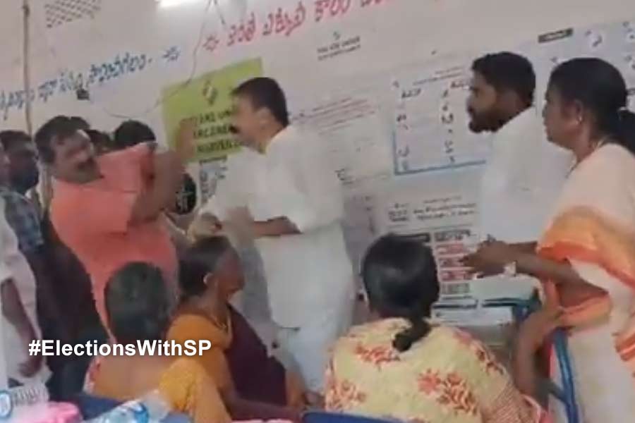 Andhra Pradesh: MLA from Jagan Reddy's party slaps voter in polling queue, he hits back