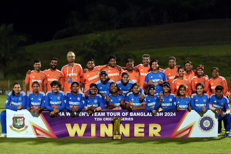 India Women Cricket Team wins t-20 series against Bangladesh convincingly