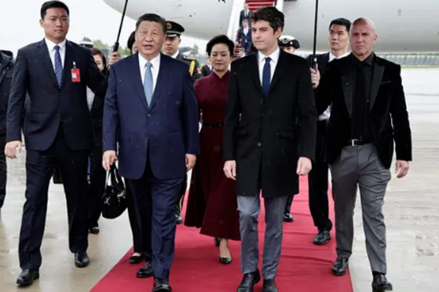 Chinese President Xi Jinping in Europe, is China dividing western allies