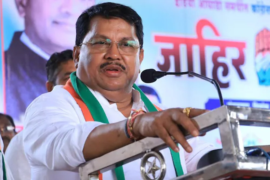 কাসব নয়, RSS কর্মীর গুলিতে মৃত্যু হেমন্তের! ২৬/১১ হামলা নিয়ে বিস্ফোরক কংগ্রেস নেতা