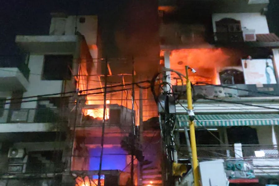 Fire broke out in Delhi children hospital, at least 7 died