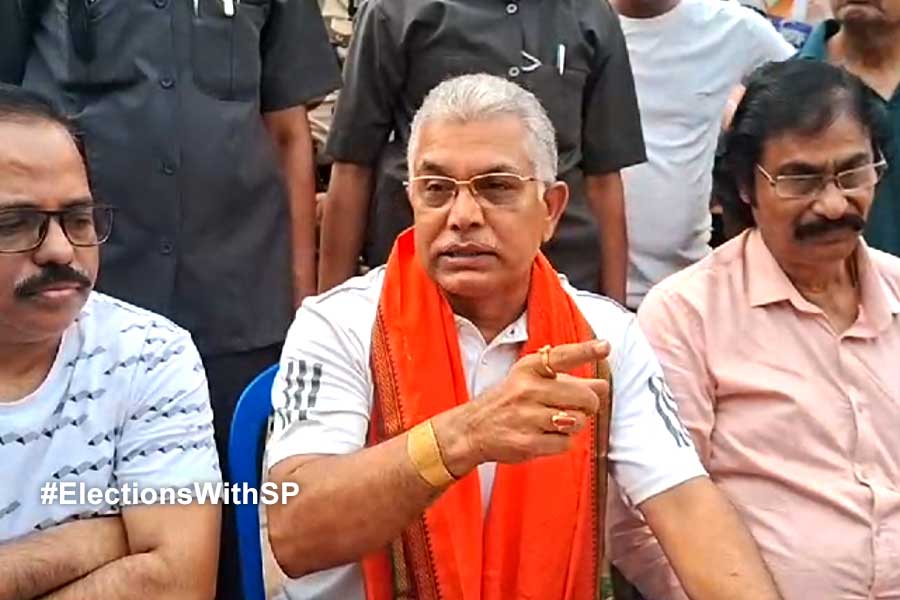 2024 Lok Sabha Election : Controversy started over Dilip Ghosh's comment on IC
