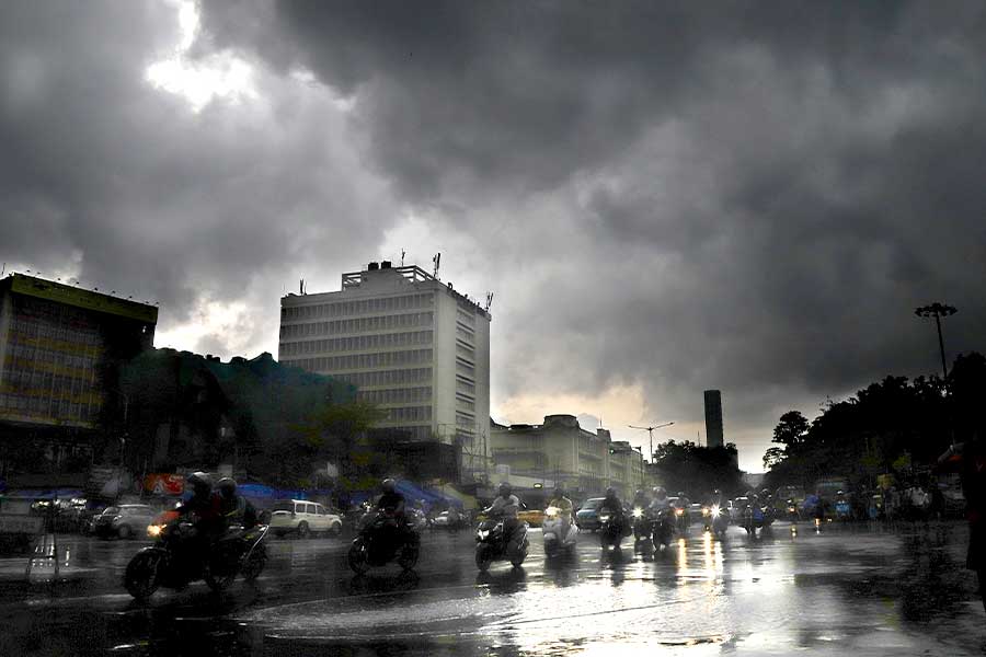Weather Update: Rains started in Kolkata with Kalboishakhi forecast in 6 districts