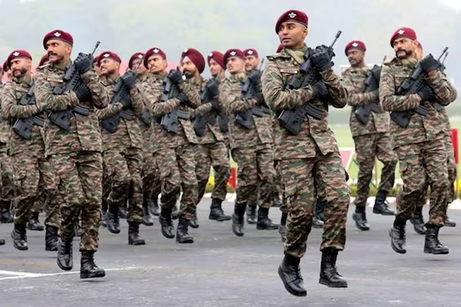 India withdraws troops from Maldives