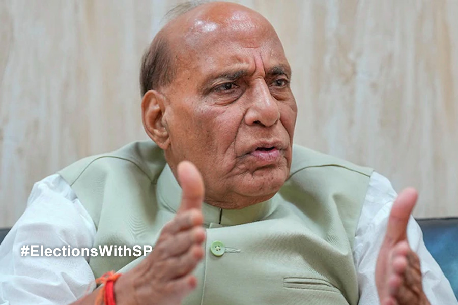 Rajnath Singh Says Congress playing with fire, risking Hindu-Muslim divide