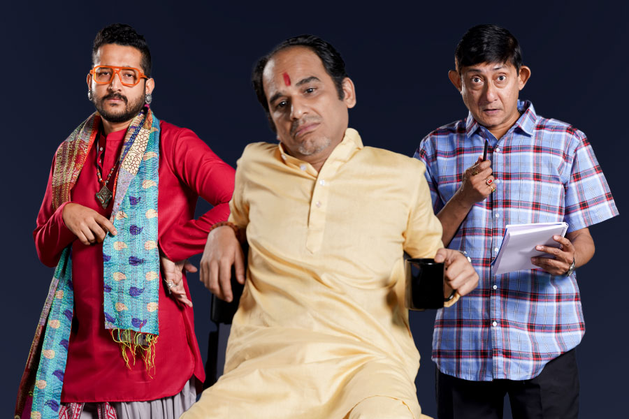 সৃজিতের ‘সত্যি বলে সত্যি কিছু নেই’ ছবির শুটিং শেষ, প্রকাশ্যে ১২ তারকার ফার্স্টলুক