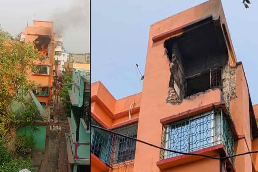 মহেশতলায় সিলিন্ডার বিস্ফোরণে উড়ল বাড়ির একাংশ, জখম ৫