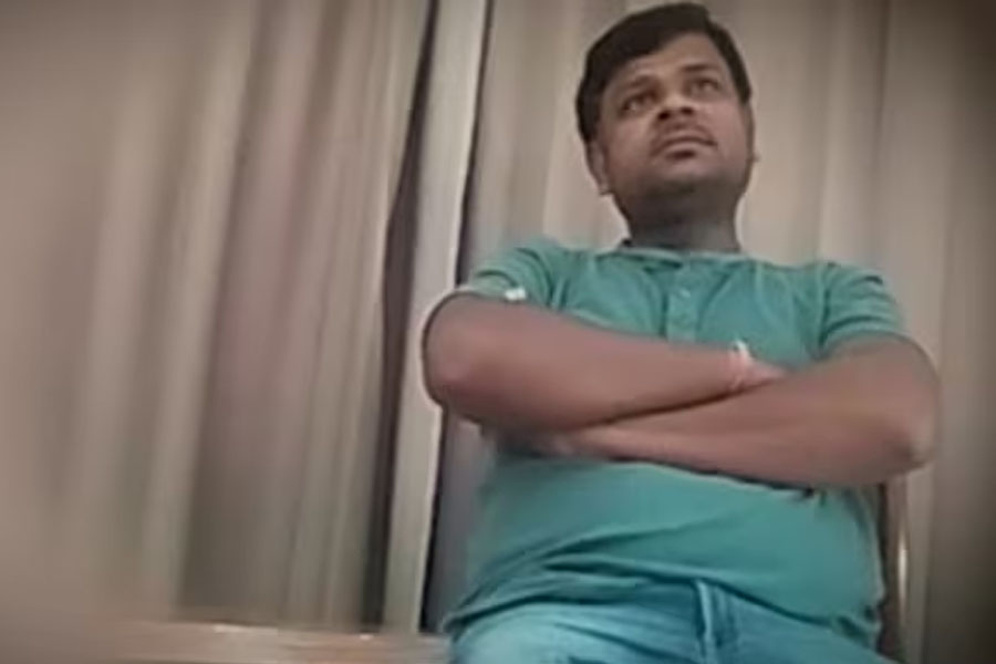 ৩০০ কোটি টাকা আদায়ের ছক! নিট কাণ্ডে প্রকাশ্যে অভিযুক্তের গোপন ভিডিও