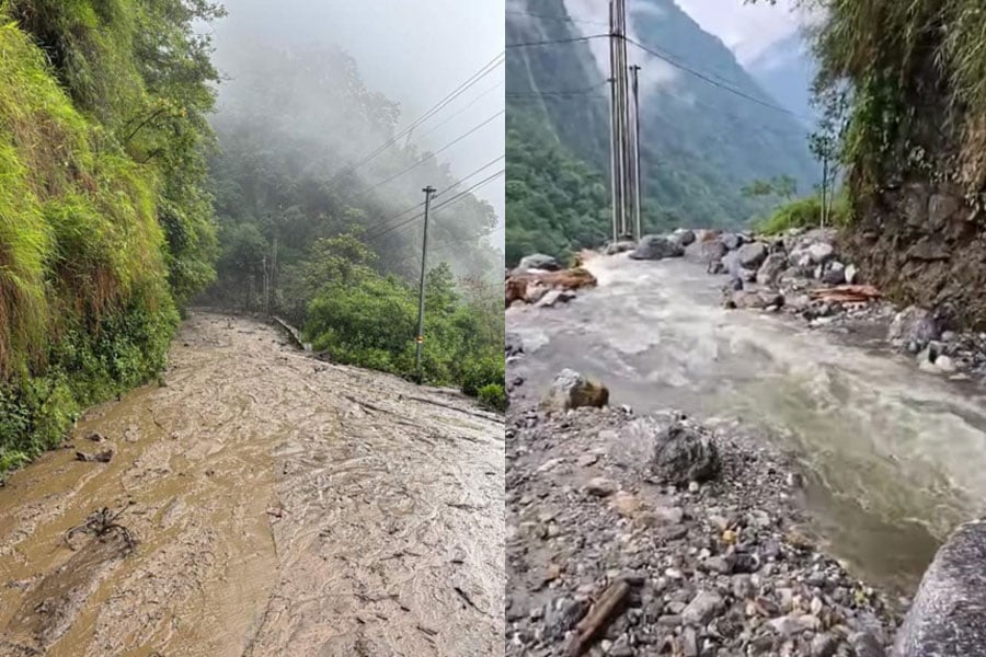 Landslide in North Sikkim: atleast 1500 tourists get locked due to heavy rain and bad weather
