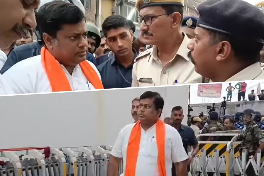 গাড়ি ঘিরে ‘জয় বাংলা’ স্লোগান, মিনাখাঁ যাওয়ার পথে বাধার মুখে সুকান্ত