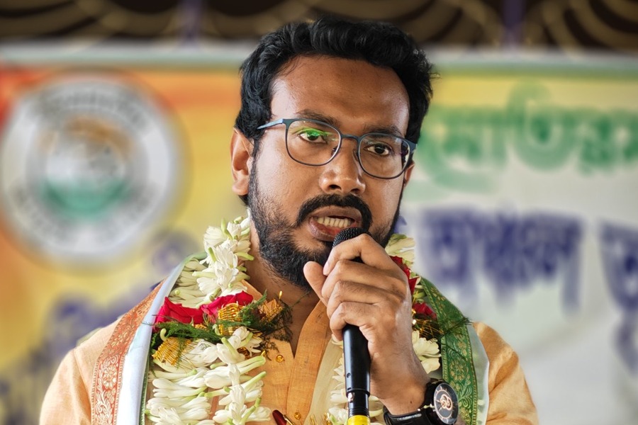 তৃণমূল ছাড়ছেন মুকুটমণি অধিকারী? কী বললেন রানাঘাটের পরাজিত প্রার্থী?