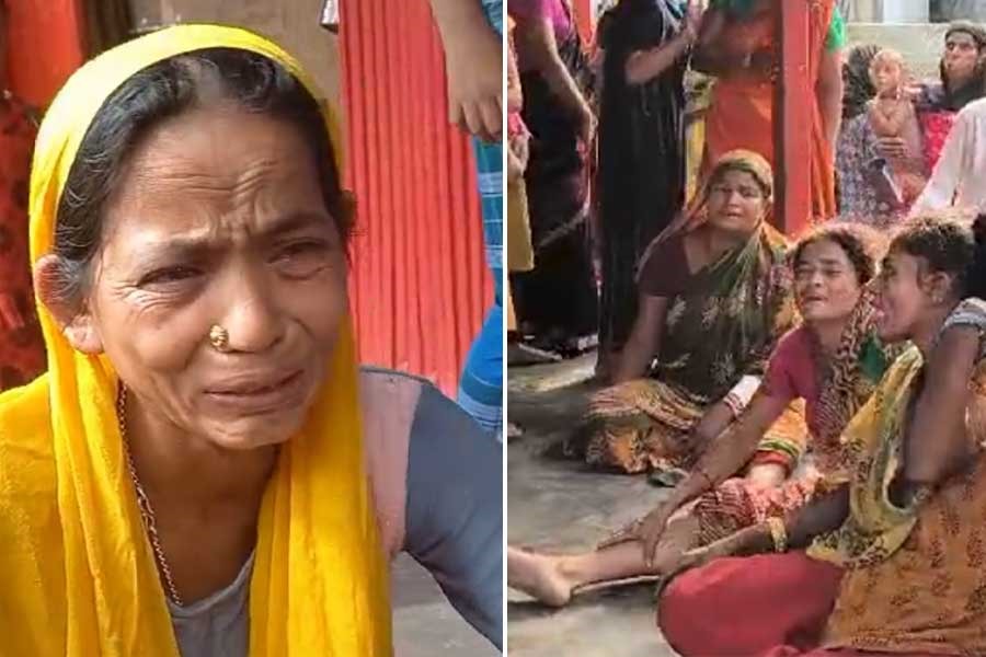 ত্রিকোণ প্রেমের বলি! স্ত্রীর সামনেই স্বামীকে ‘কুপিয়ে খুন’ চোপড়ায়