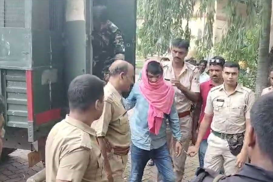মণীশ খুন থেকে বিরিয়ানি ব্যবসায়ীকে হুমকি, বিহারের জেল থেকে ‘মাস্টার মাইন্ড’ আসানসোলে