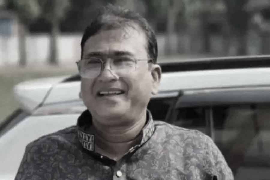 বাংলাদেশের সাংসদ খুনের নেপথ্যে রাজনীতি? হত্যাকাণ্ডে গ্রেপ্তার ২ আওয়ামি লিগ নেতা
