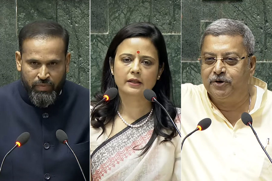 কল্যাণের মন্ত্রোচ্চারণ, খেলা হবে-জয় বাংলা স্লোগান অন্যদের, শপথে গরহাজির তৃণমূলের ৩