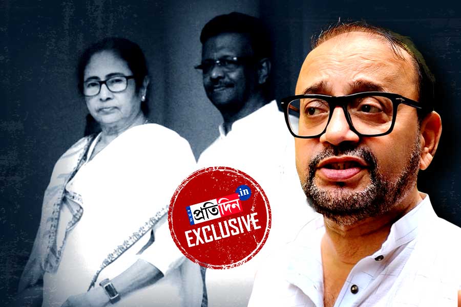 কলকাতার ফুটপাতে ‘সরব’ মমতা, মেয়র হলে কী করতেন অতীন ঘোষ?