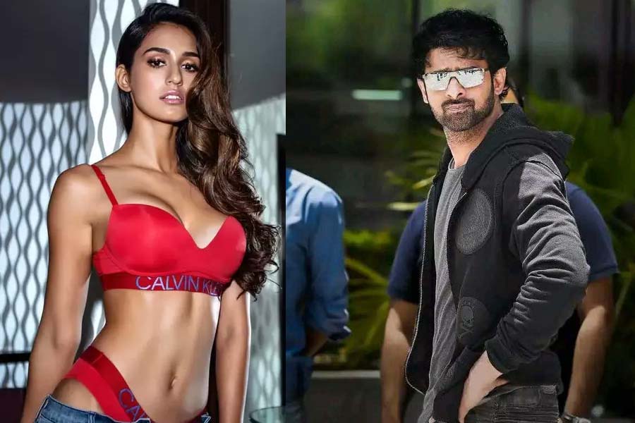 টাইগারকে ছেড়ে এবার প্রভাসের প্রেমে দিশা! হাতে আঁকলেন বিশেষ ট্যাটু