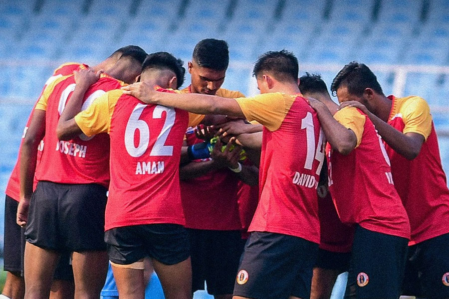 লক্ষ্য তিন পয়েন্ট, সুপার সিক্সের ম্যাচে সুরুচিকে হালকাভাবে নিতে নারাজ ইস্টবেঙ্গল কোচ