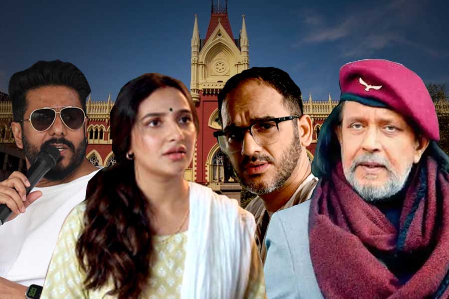 মিঠুন, শুভশ্রী, ঋত্বিককে সঙ্গে নিয়ে হাই কোর্টে রাজ! ব্যাপারটা কী?