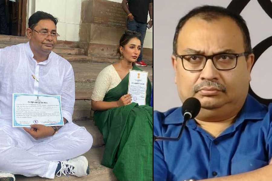 মুখ্যমন্ত্রীর বিরুদ্ধে রাজ্যপালের মামলায় জুড়ল কুণাল ঘোষ, সায়ন্তিকা ও রেয়াতের নাম