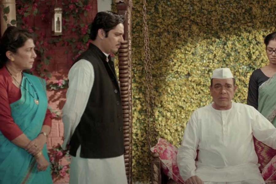 বায়োপিক নয়, এক ‘অ্যাংরি ইয়ং ম্যান’-এর গল্প বলে ‘ম্যায় মুলায়ম সিং যাদব’, পড়ুন রিভিউ