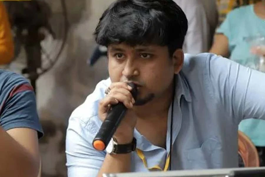 টলিপাড়ায় রাহুল দ্বন্দ্ব আরও জটিল, সোমবার থেকে সব ফ্লোর বয়কট পরিচালকদের