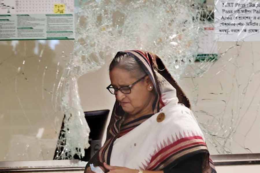 ছাত্র আন্দোলনে ক্ষতিগ্রস্ত মেট্রো স্টেশন সারাতে লাগবে ১ বছর, ক্ষয়ক্ষতি দেখে আবেগঘন হাসিনা