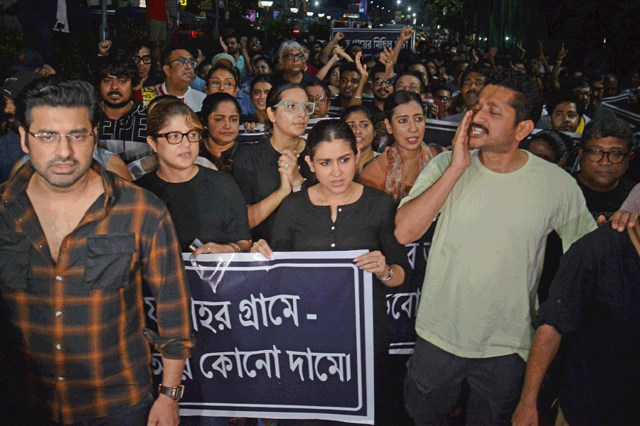 ‘সিনেমাপাড়ার একটাই স্বর, জাস্টিস ফর RG Kar’, পথে নামল টলিউড