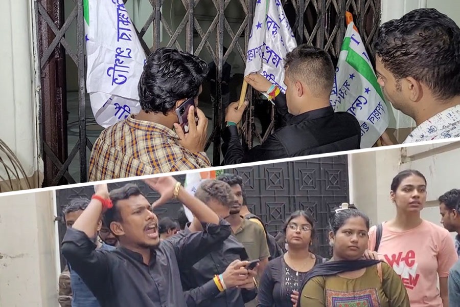 গেটে তালা! সিন্ডিকেট বৈঠক ঘিরে রণক্ষেত্র কলকাতা বিশ্ববিদ্যালয়