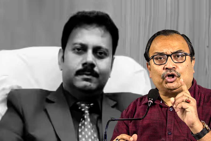 RG Kar: কোনও পদে নেই সন্দীপ, রটনা বন্ধের আর্জি শাসকদলের