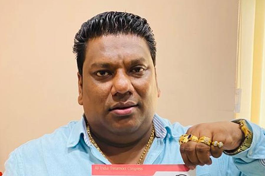 অভিষেকের প্যাড ব্যবহার করে ৪ কোটি টাকা ‘তোলাবাজি’, গ্রেপ্তার তৃণমূল যুব নেতা