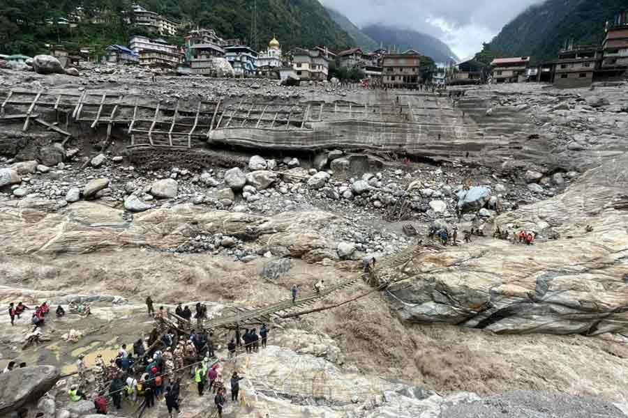 জবরদখলের শিকার একাধিক নদী, হড়পা বানে ধুয়ে মুছে সাফ হতে পারে উত্তরবঙ্গ?