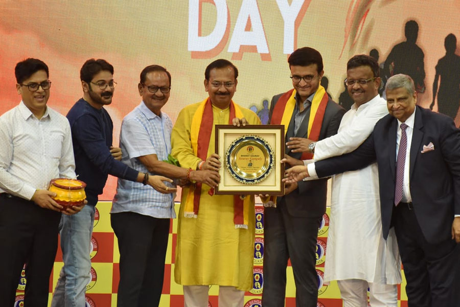 ‘লাল-হলুদ রংটাই আসল শক্তি’, ইস্টবেঙ্গলের প্রতিষ্ঠা দিবসে বললেন ‘ভারত গৌরব’ সৌরভ