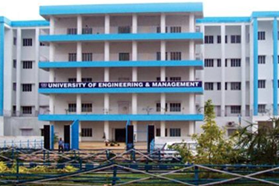 কলকাতায় UEM-এর আয়োজনে অভিনব হেকাথলন প্রতিযোগিতা, অংশ নিল সারা দেশের ১২০৬ প্রতিযোগী