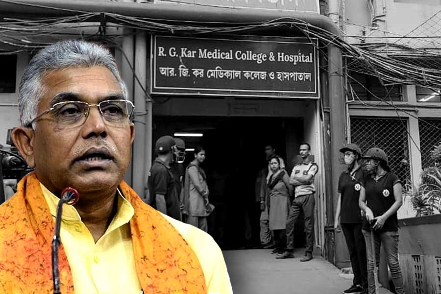 ‘লোকদেখানো আন্দোলন…’ আর জি কর বিক্ষোভকে কটাক্ষ দিলীপের, গেরুয়া শিবিরে কোন সমীকরণ?