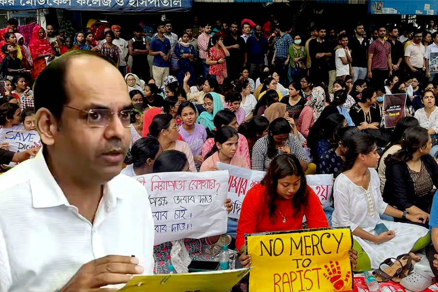 বিপাকে রোগীরা, আন্দোলনকারী চিকিৎসকদের কাজে ফেরার আর্জি স্বাস্থ্যসচিবের