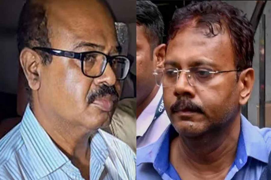 CBI হেফাজতে সন্দীপ-অভিজিৎ, তরুণী চিকিৎসক ধর্ষণ-খুন কাণ্ডের নেপথ্যে ‘বৃহত্তর ষড়যন্ত্র’