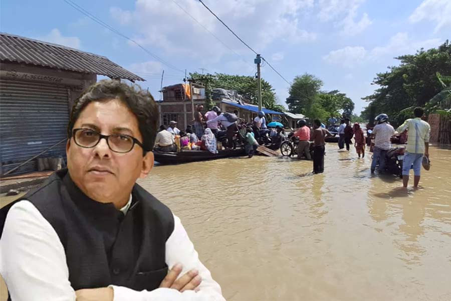 দক্ষিণবঙ্গে প্লাবন পরিস্থিতি, জেলায় জেলায় আধিকারিকদের দেখভালের দায়িত্ব নবান্নের