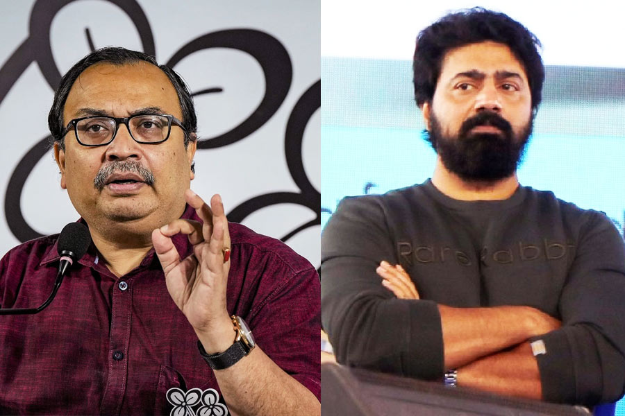 উদ্বোধন বিতর্কে জবাব দেবের, ‘সৌজন্যের নামে আদিখ্যেতা করছ’, পালটা কুণালের