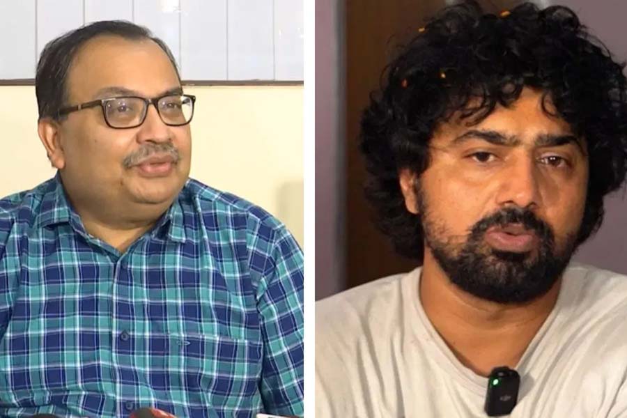 ‘CM এর নাম পালটে MP, সুপারস্টার একেই বলে’, দেবকে নিয়ে টুইট কুণালের