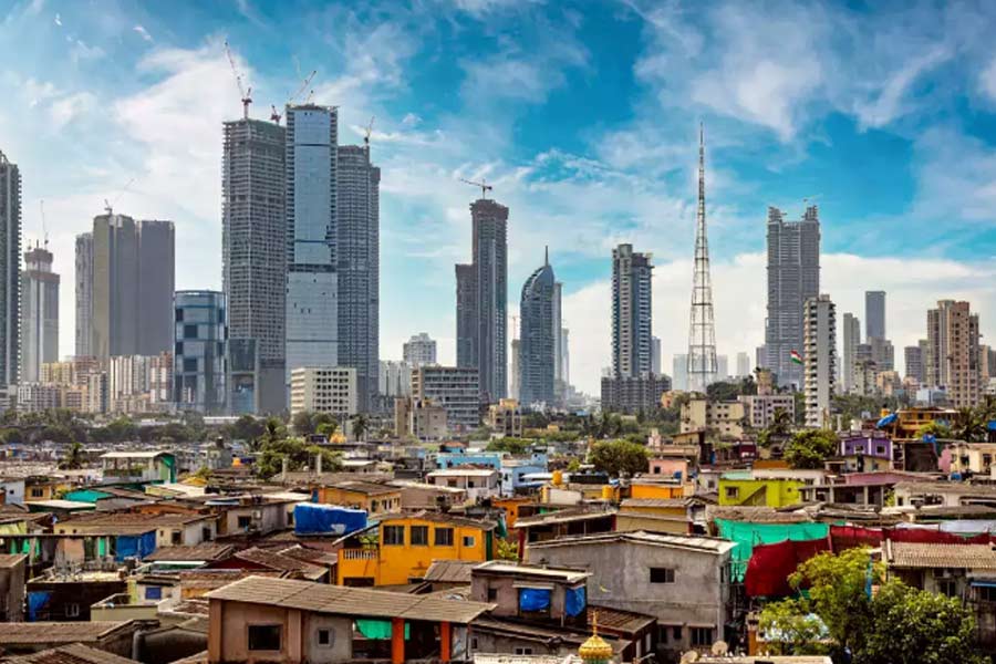 শিল্পায়নেই কেল্লাফতে, কৃষিকাজে দুয়ো?