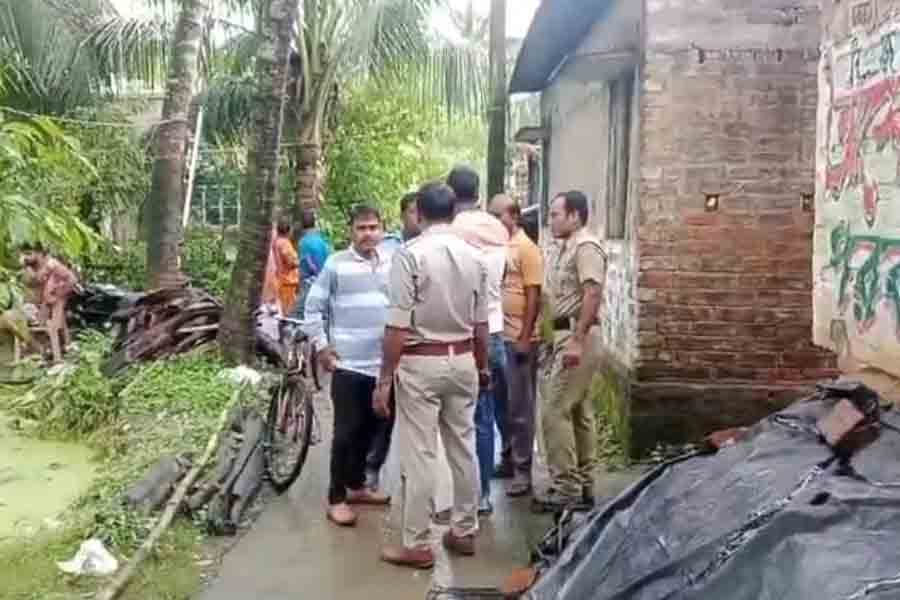 ভূত তাড়াতে গিয়ে প্রাণ গেল গুণিনের! খুনের অভিযোগ মথুরাপুরে