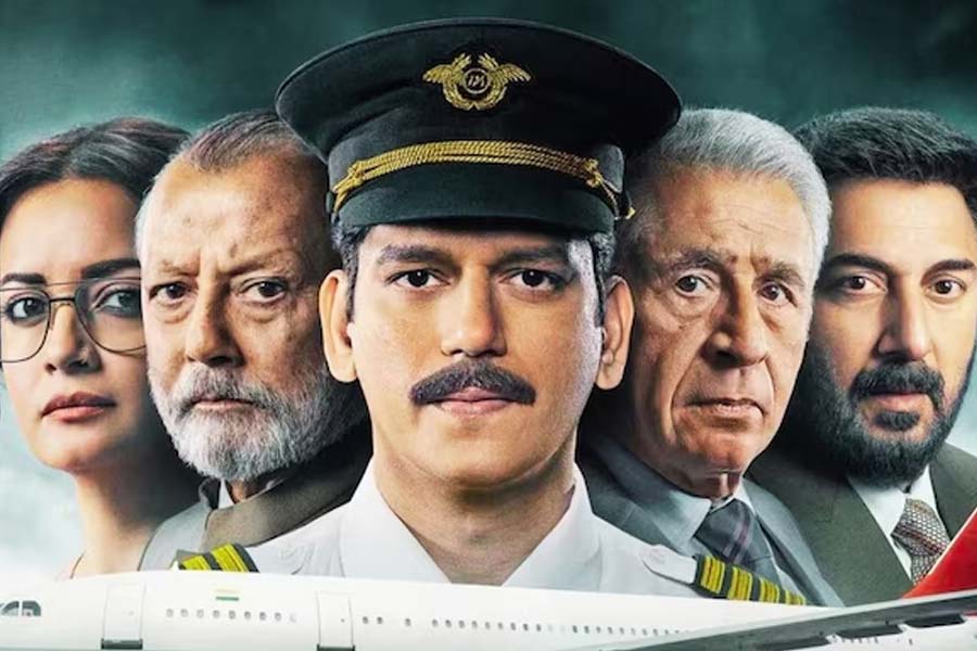 ‘দেশের ভাবাবেগ নিয়ে ছেলেখেলা নয়’, ‘IC 814’ সিরিজ নিয়ে নেটফ্লিক্সকে হুঁশিয়ারি কেন্দ্রর