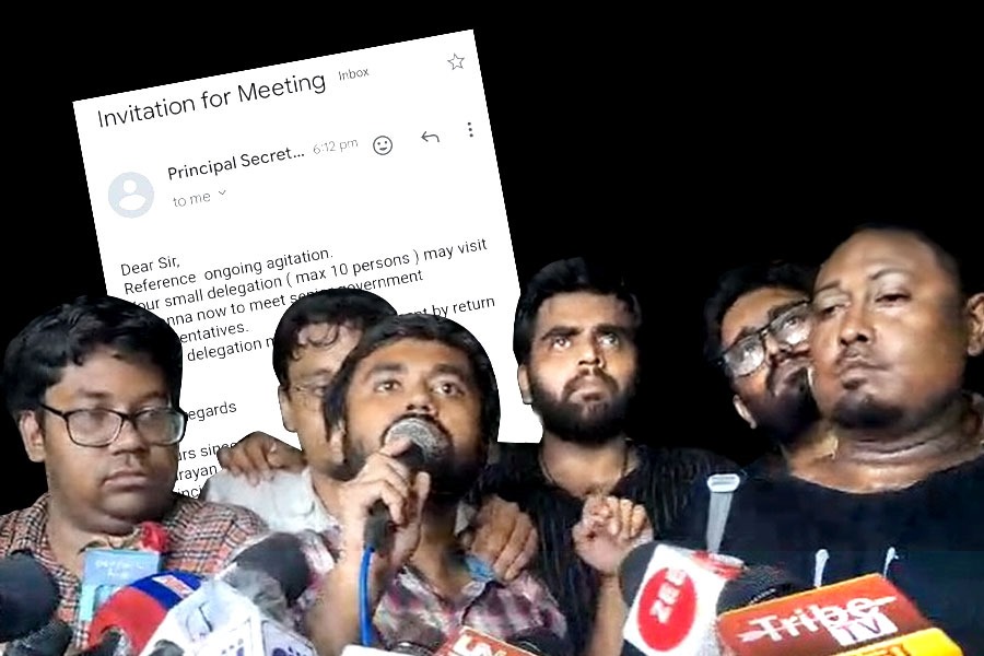 ‘নবান্ন থেকে ইমেল আসেনি, ভাষাও অপমানজনক’, ডাক ফিরিয়ে দাবি জুনিয়র ডাক্তারদের