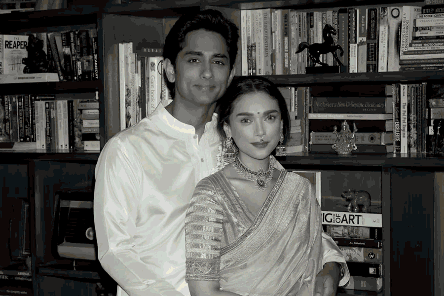 সাবেকিয়ানার আভিজাত্যে নবদম্পতি অদিতি-সিদ্ধার্থ, কীভাবে শুরু প্রেম?