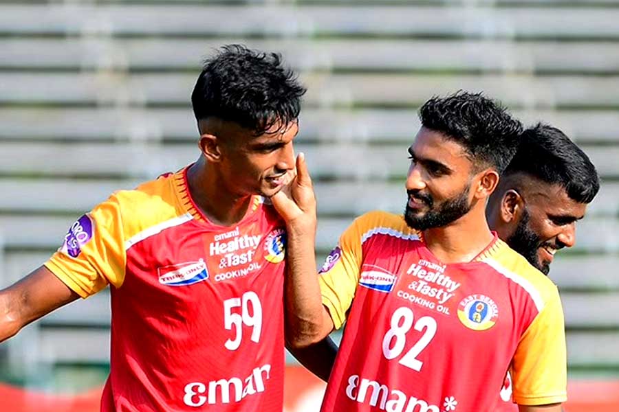 সুরুচিকেও গোলের মালা, কলকাতা লিগে ছুটছে ইস্টবেঙ্গল