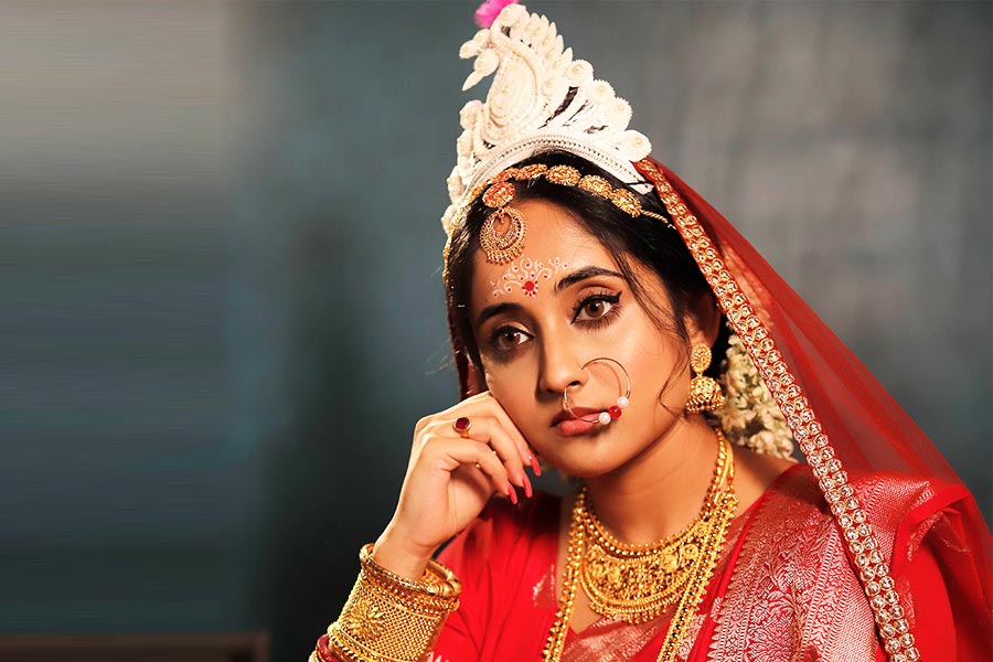 বিয়ে করেই বদলে গেল সৌমিতৃষার জীবন! ‘কালরাত্রি’তে রহস্য