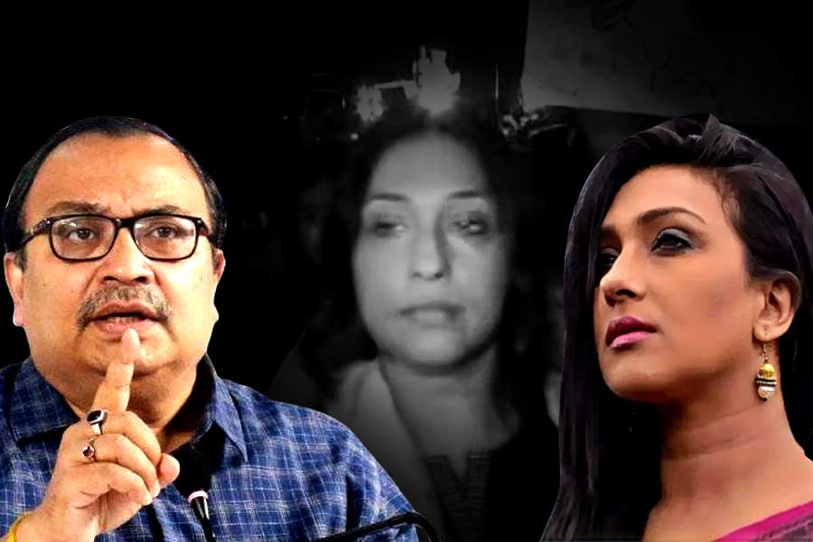 ‘রাত দখলে গিয়ে লাঞ্ছনার শিকার ঋতুপর্ণা, নাগরিক সমাজ এটা করতে পারে না’, ক্ষোভ কুণালের