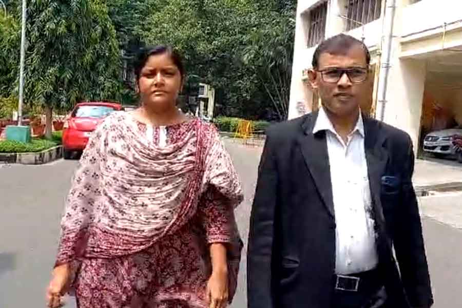 আর জি কর কাণ্ডে এবার মীনাক্ষীকে CBI তলব, সিজিও কমপ্লেক্সে হাজির DYFI নেত্রী