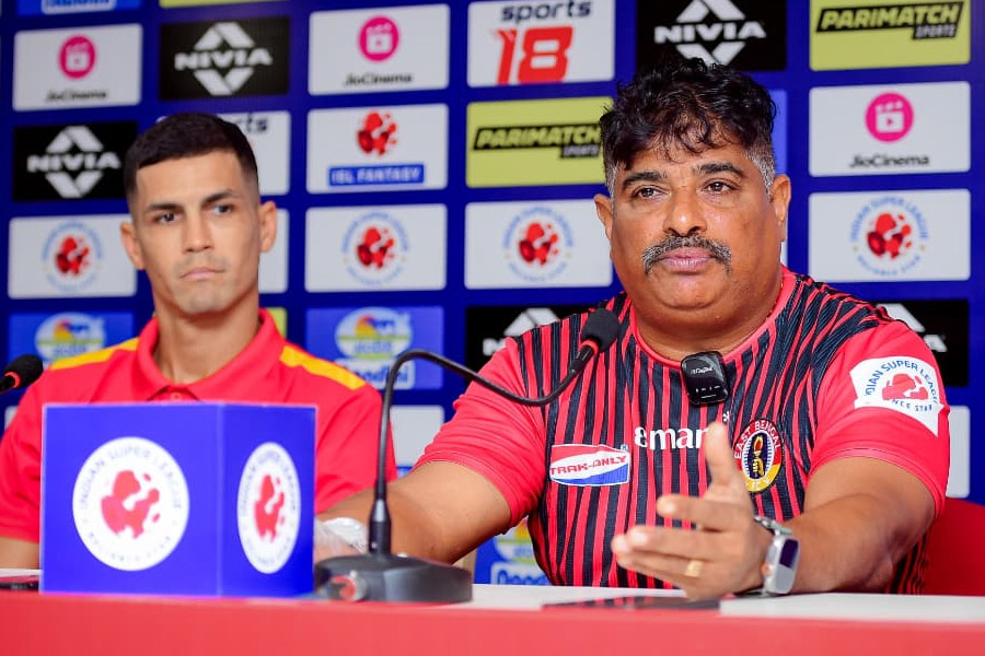 জামশেদপুরে আজ ‘হোম’ অ্যাডভান্টেজের আশায় ইস্টবেঙ্গল, ঘুরে দাঁড়ানো নিয়ে আশাবাদী বিনো